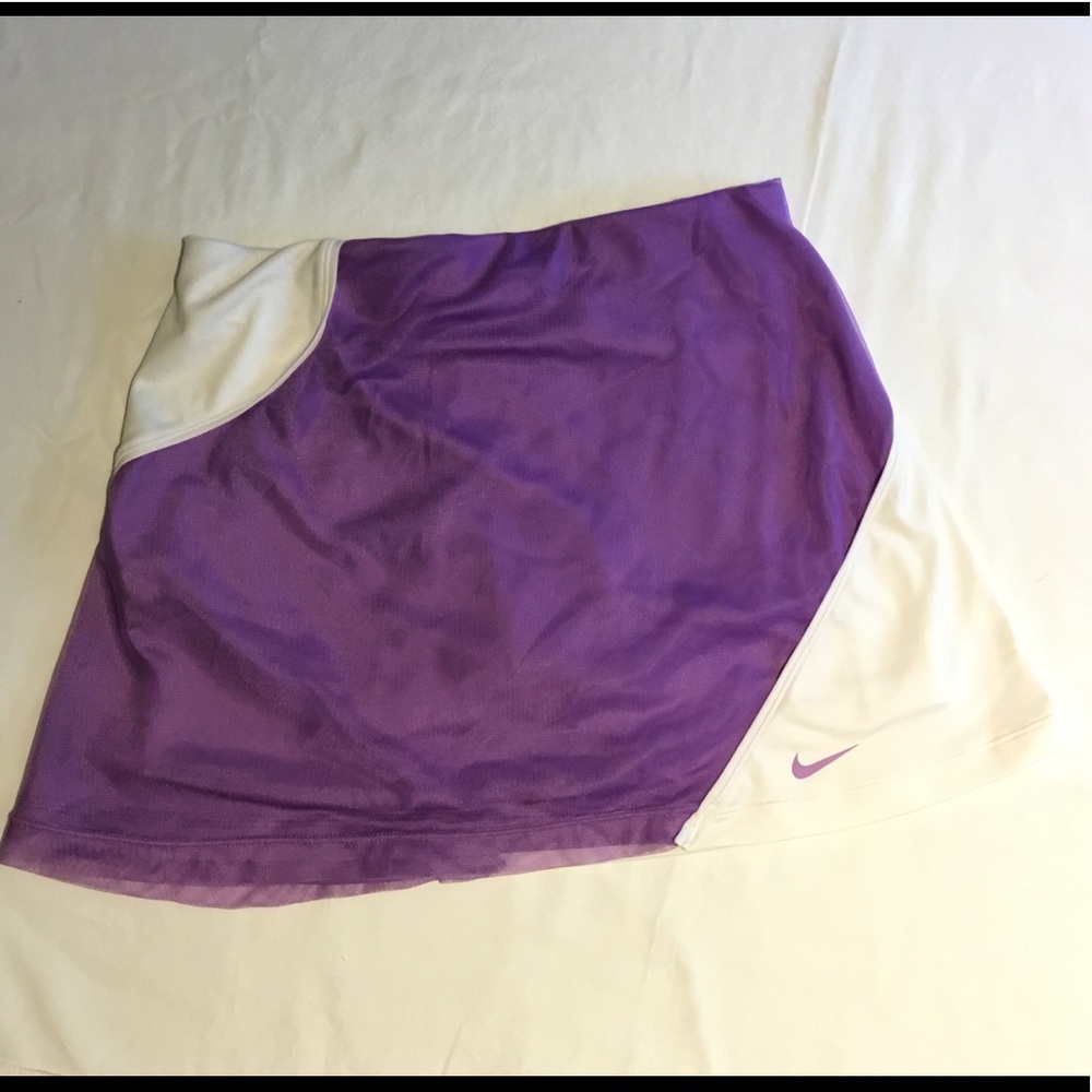 Nike Girls 14/16 skirt